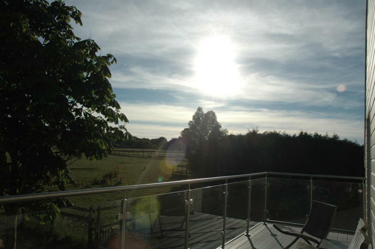 The Winning Post, Holiday home *